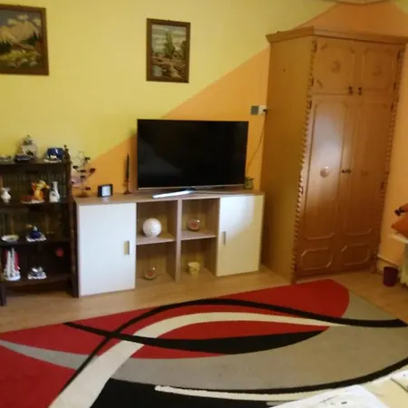 Santa Roka Apartman Apartment Sarmellek