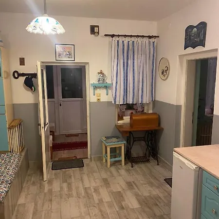 Santa Roka Apartman * Sarmellek